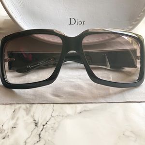 Christian Dior Star Logo sunglasses